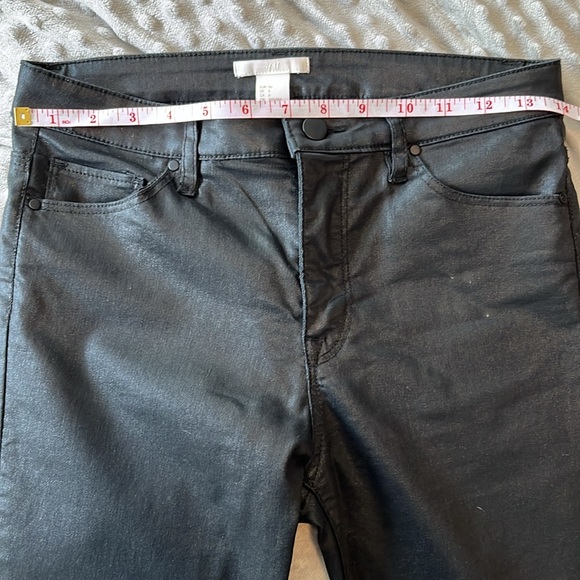 H&M mid-rise shiny jeans - Picture 7 of 10